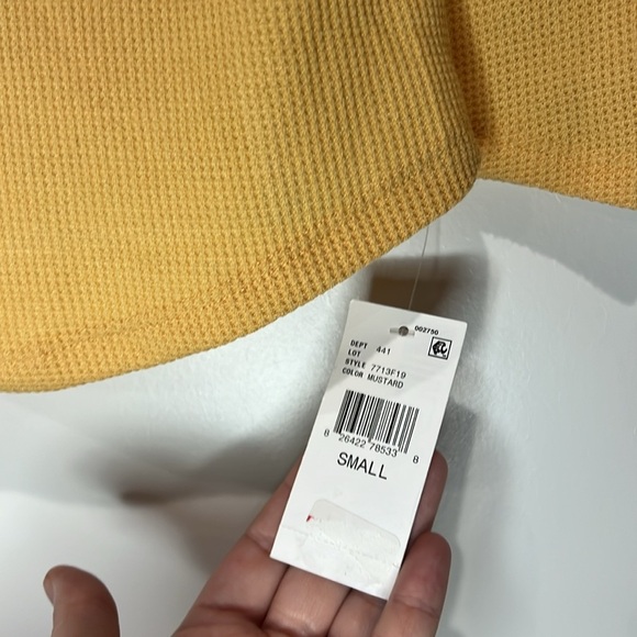 BEAUTEES MUSTARD WAFFLE KNOT LONG SLEEVE RHINESTONE TOP - Picture 4 of 7